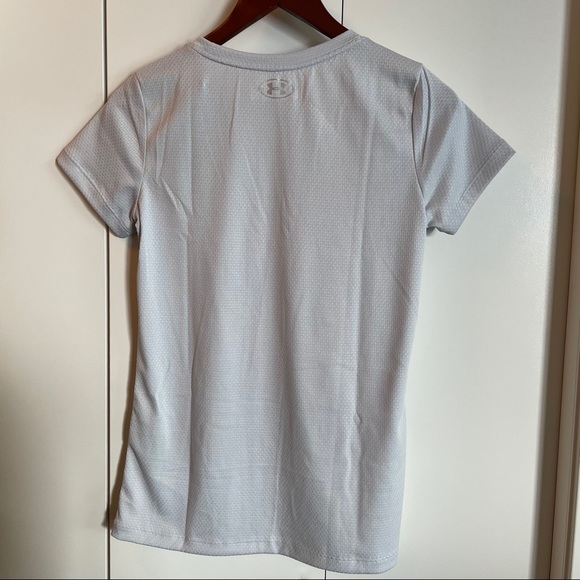 Under Armour Women’s US XS T-Shirt - Picture 2 of 4